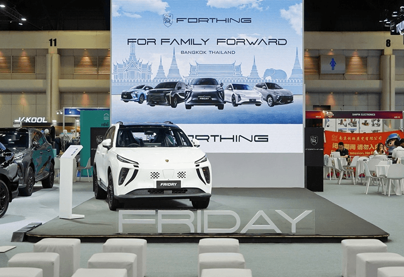 DFLZM Unveils FRIDAY and  V9 at Bangkok Motor Show (1)