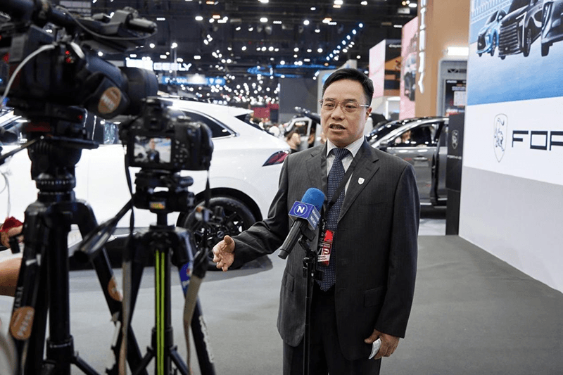 DFLZM Unveils FRIDAY and  V9 at Bangkok Motor Show (4)