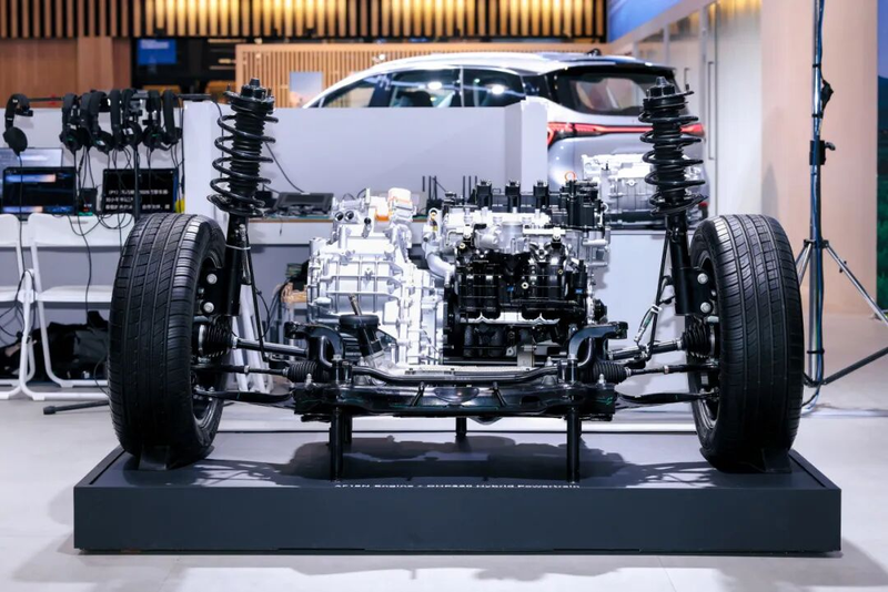 tk-series-debuts-in-europe-opening-a-new-chapter-in-nev-globalization-9.png